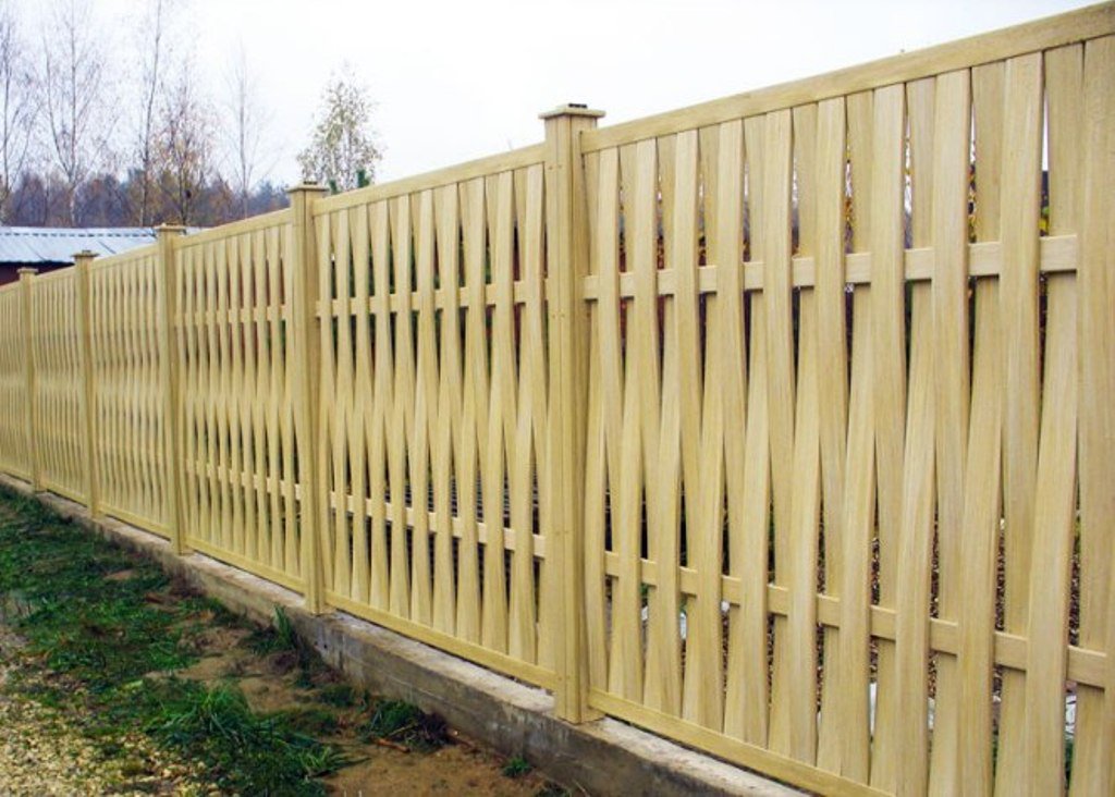 Забор из реек деревянных (111 фото)